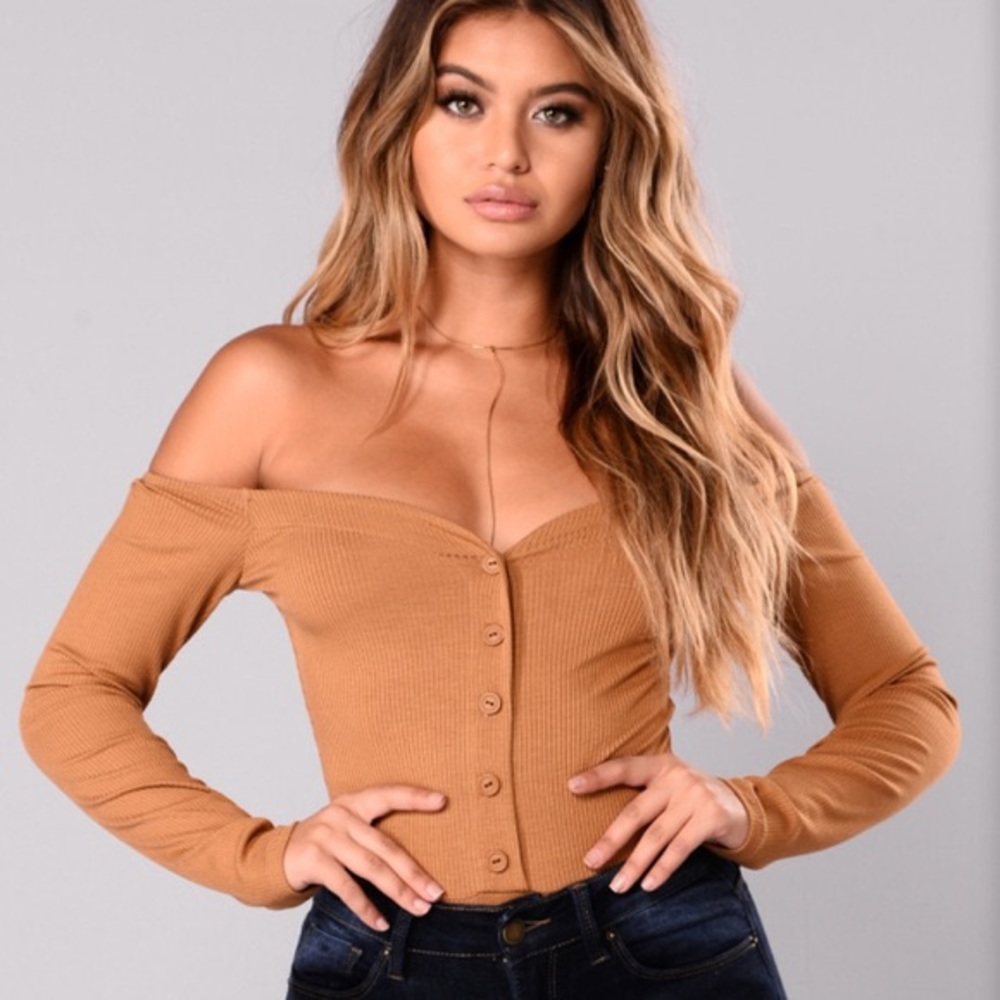 Off Shoulder Bodysuit 🤎